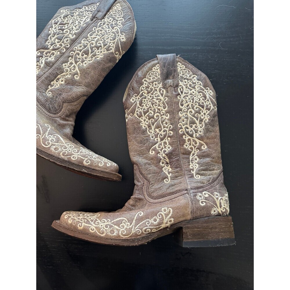 CORRAL WOMEN'S CRATER WITH BONE EMBROIDERY WESTERN BOOTS - SNIP TOE - Picture 9 of 10